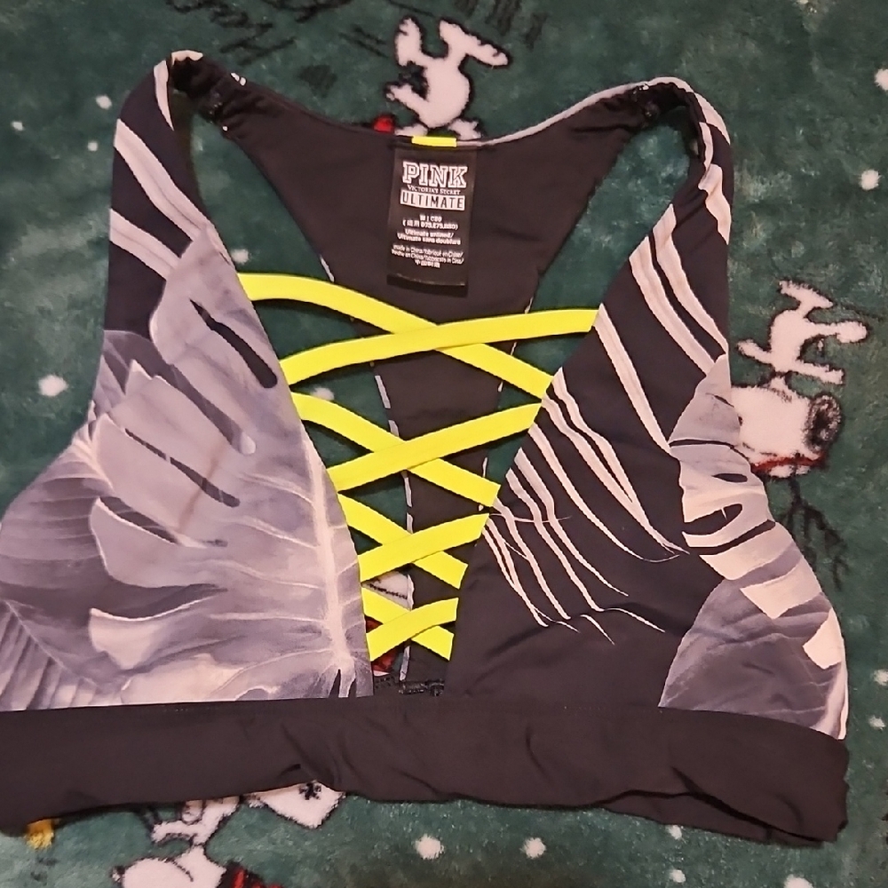 Vs Pink Ultimate